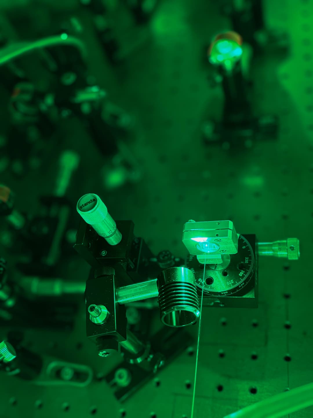 3_Autoriaus nuotrauka_Femtosekundiniai lazeriai.jpg