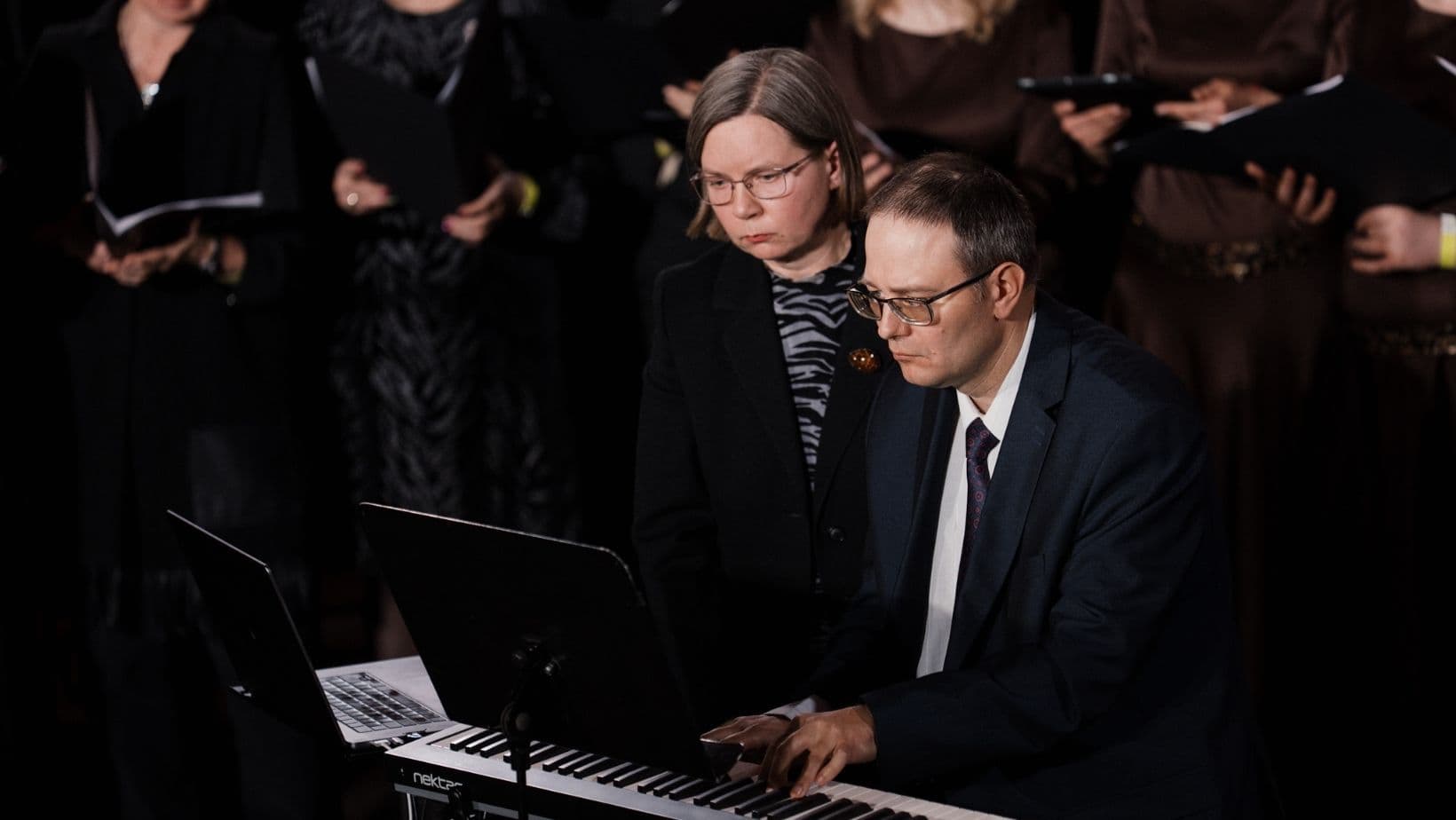 Vargonai Paryziuje.jpg