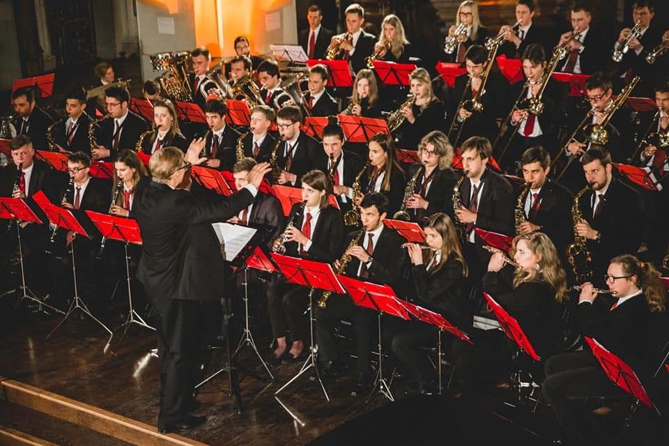 VU pučiamųjų orkestras Oktava