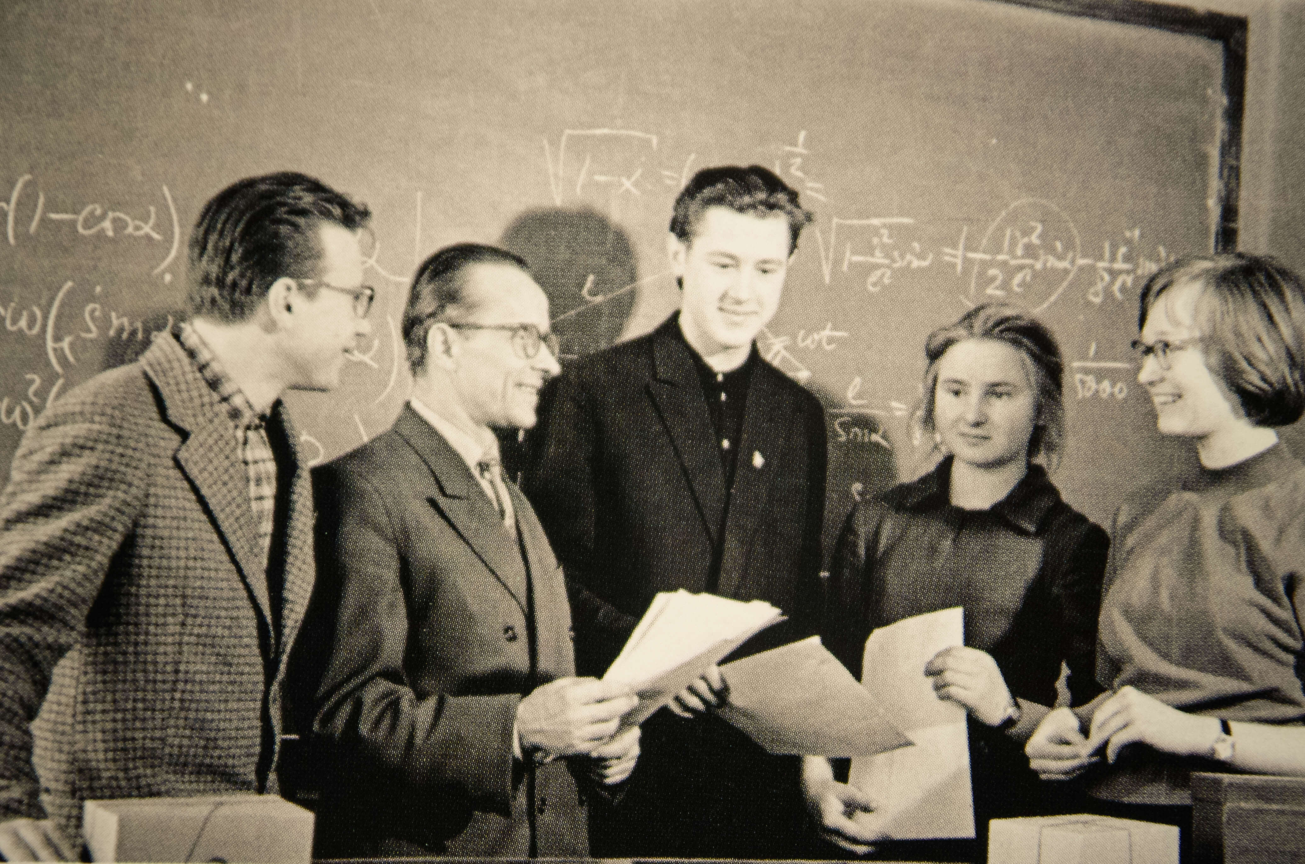 J. Kubilius skaitė įvairius matematikos kursus vadovavo studentų darbams