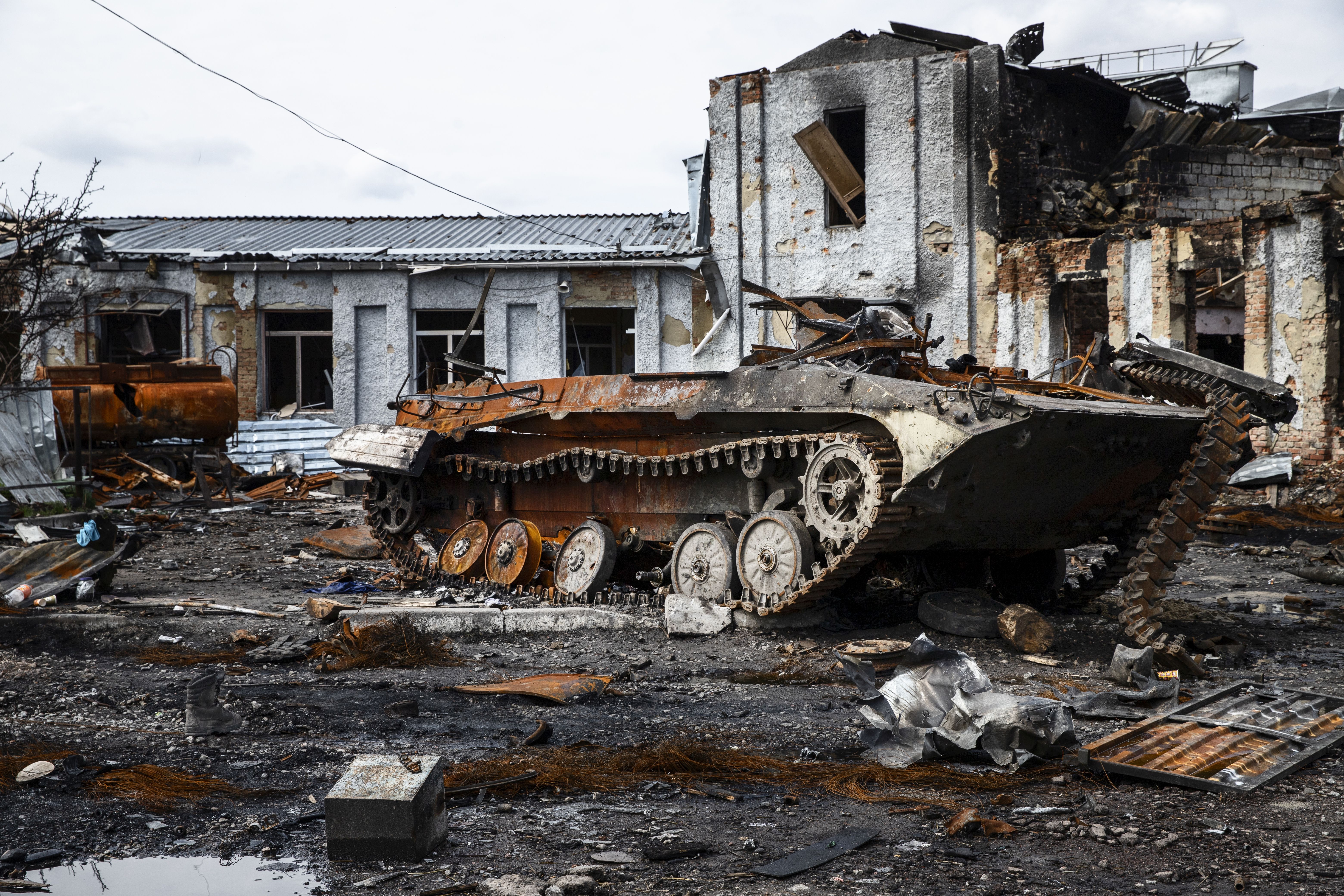 damaged tank russian s war ukraine