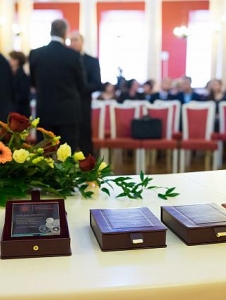 Memory diplomas granted for Nachmanas Šapira, Vladas Lazersonas, Chlaune Meištovskis and Noachas Pryluckis in 3 April 2017.