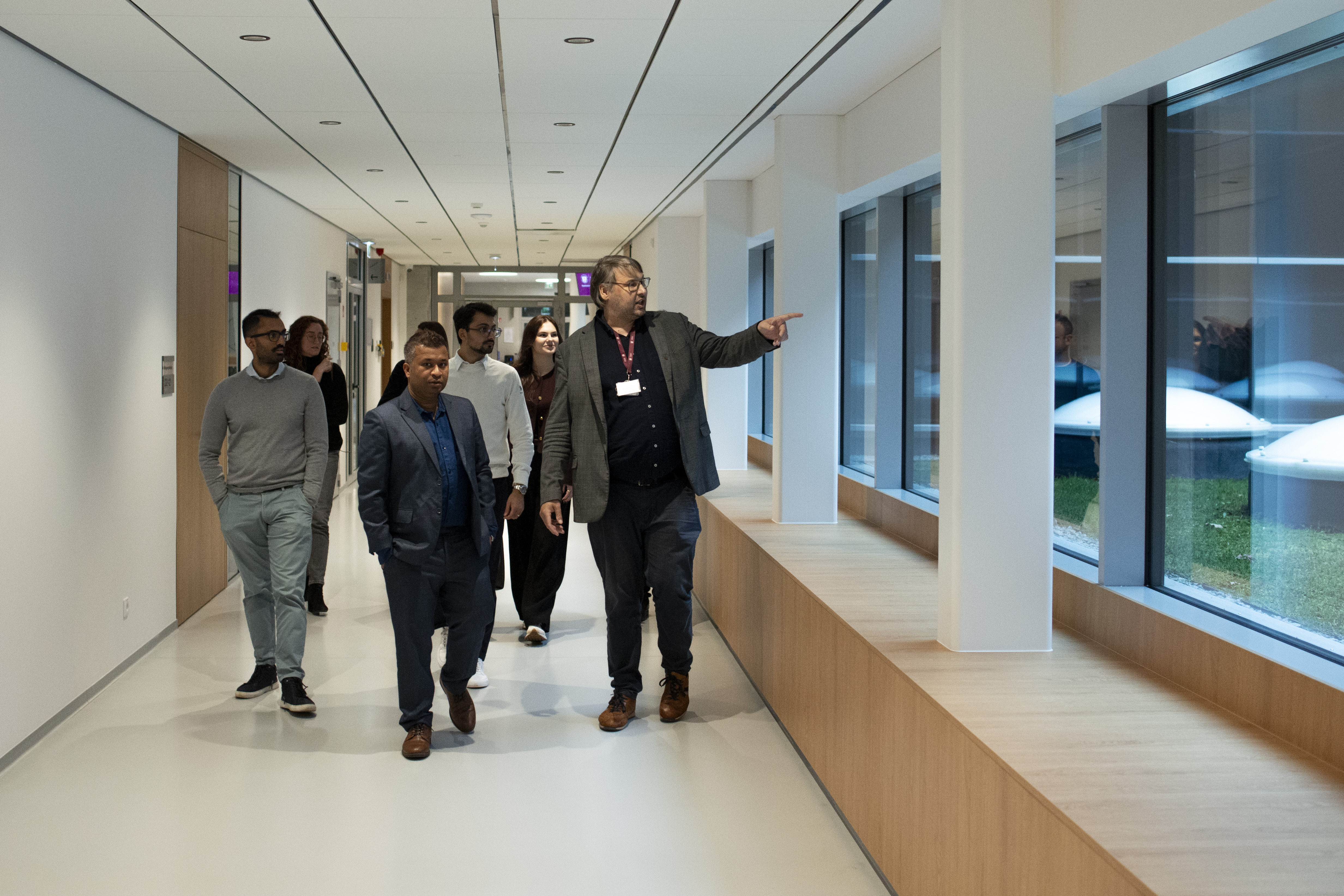 sim 8765 54892111541 o